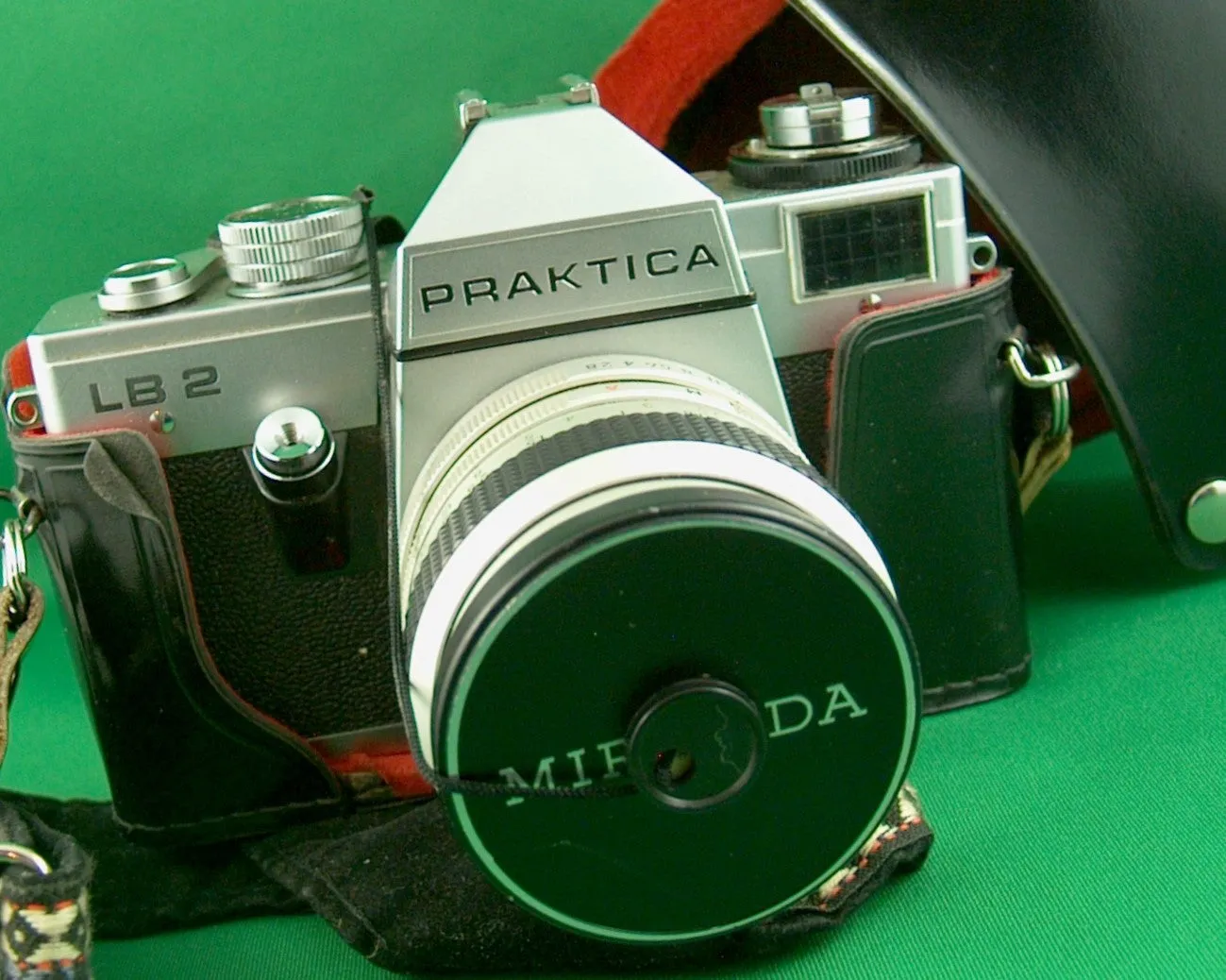 Cameras - Praktica LB2 Camera