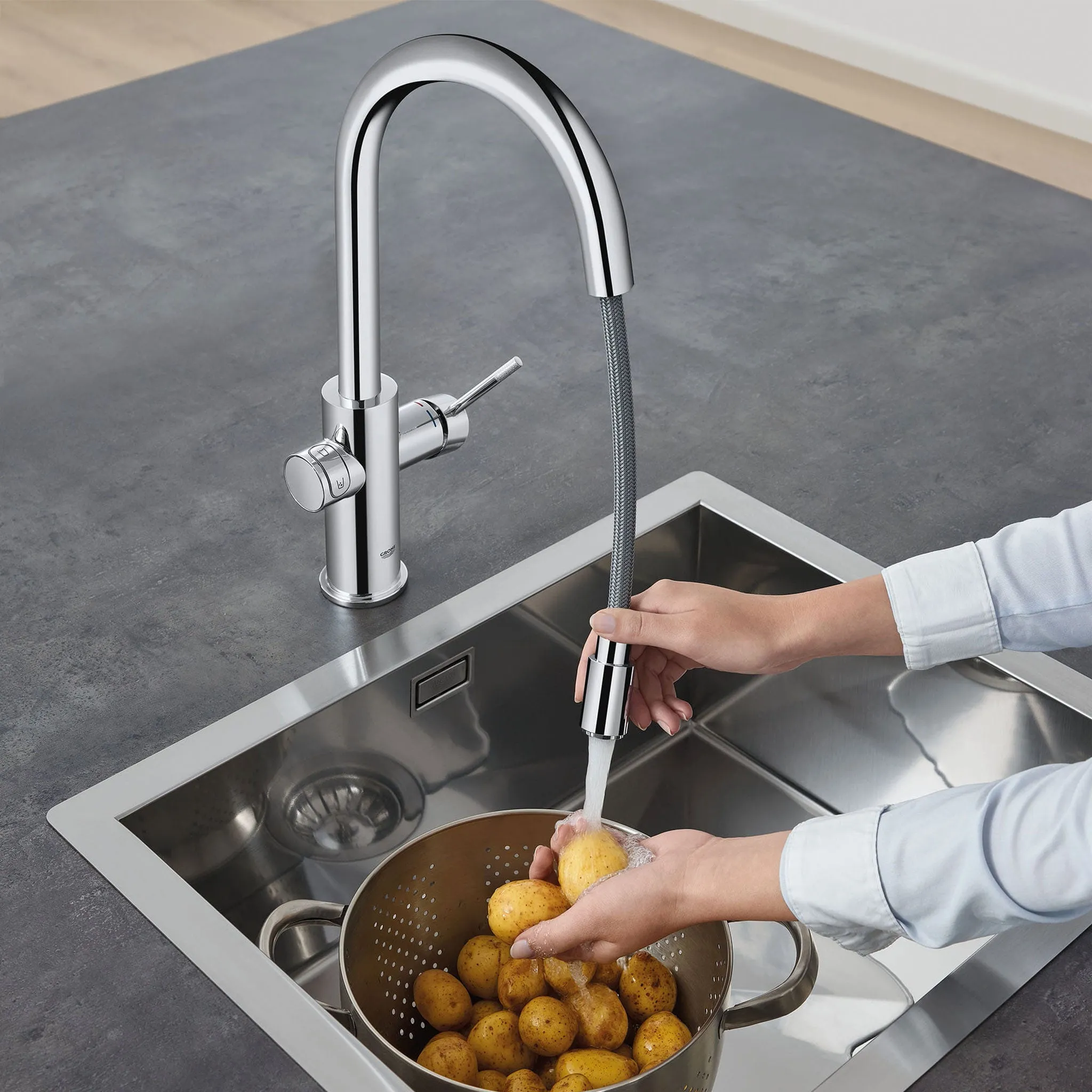 Grohe Blue Pull-Down Kitchen Faucet