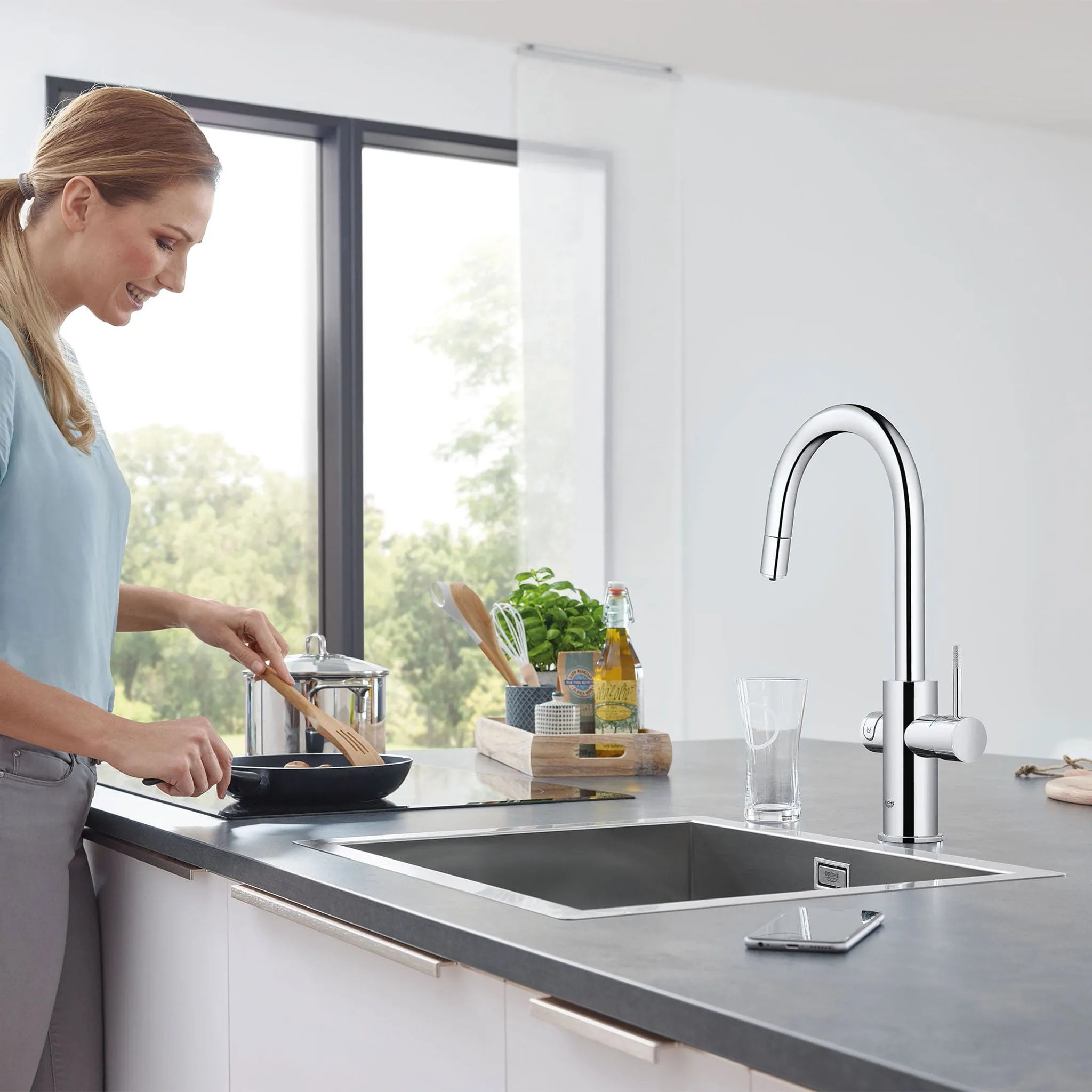 Grohe Blue Pull-Down Kitchen Faucet