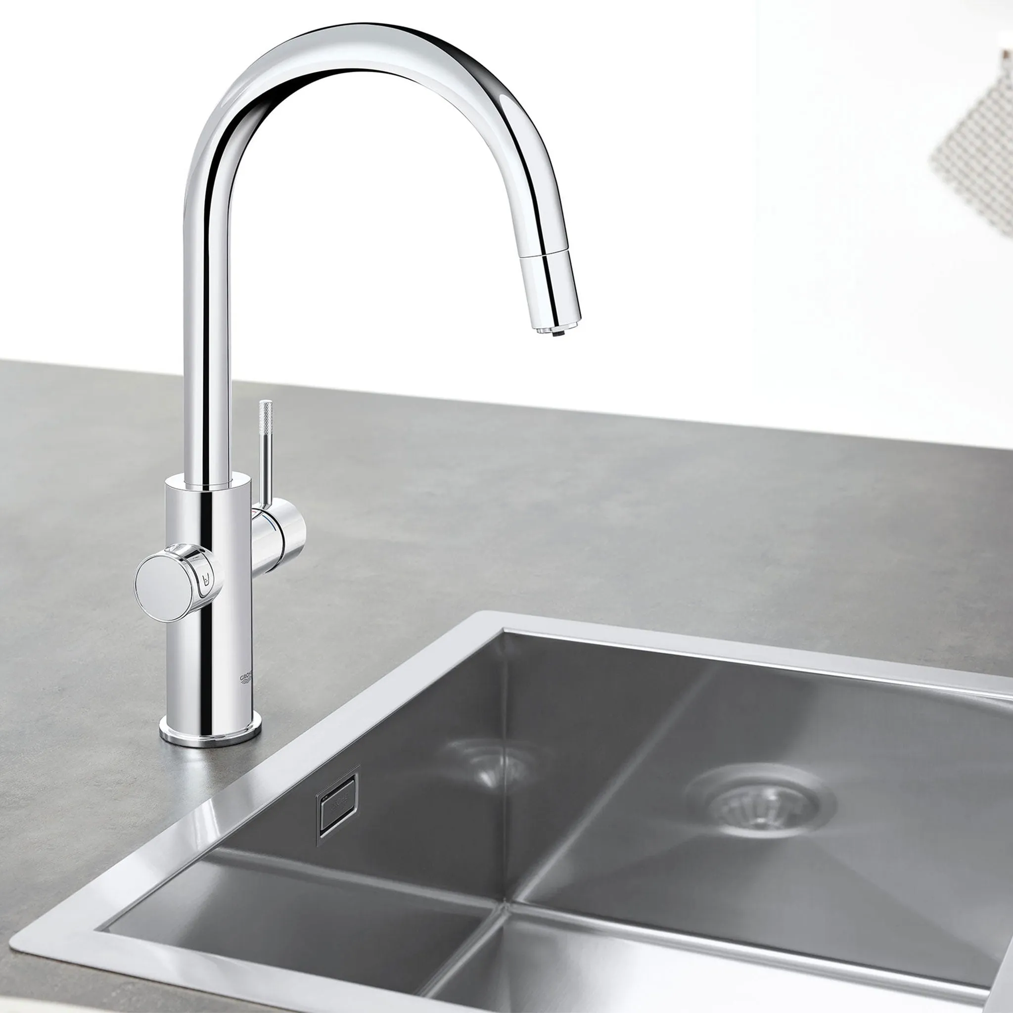 Grohe Blue Pull-Down Kitchen Faucet